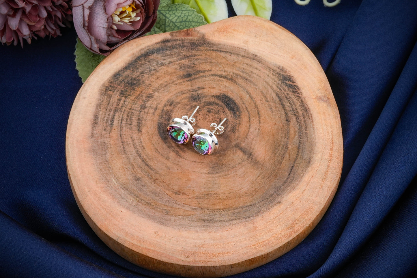 Minimal Mystic Topaz Necklace Set In Silver