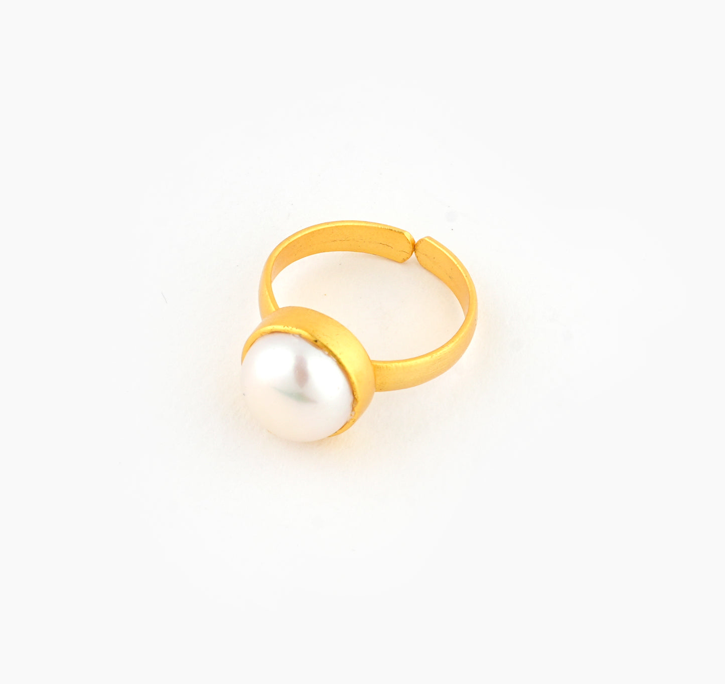 Classic Pearl Ring (Gold-Plated)