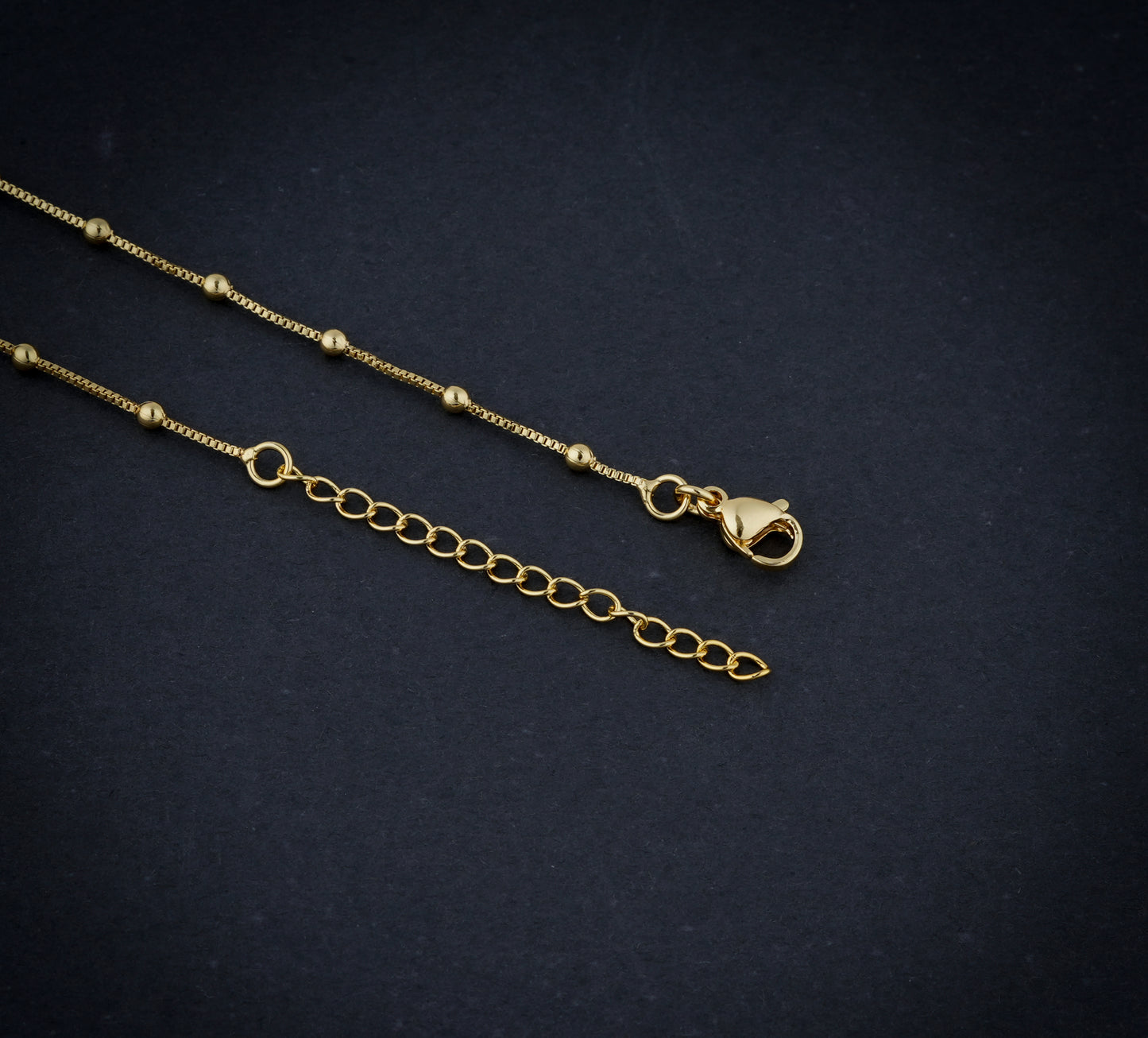 Gold-plated Knotted Chain (Brass)