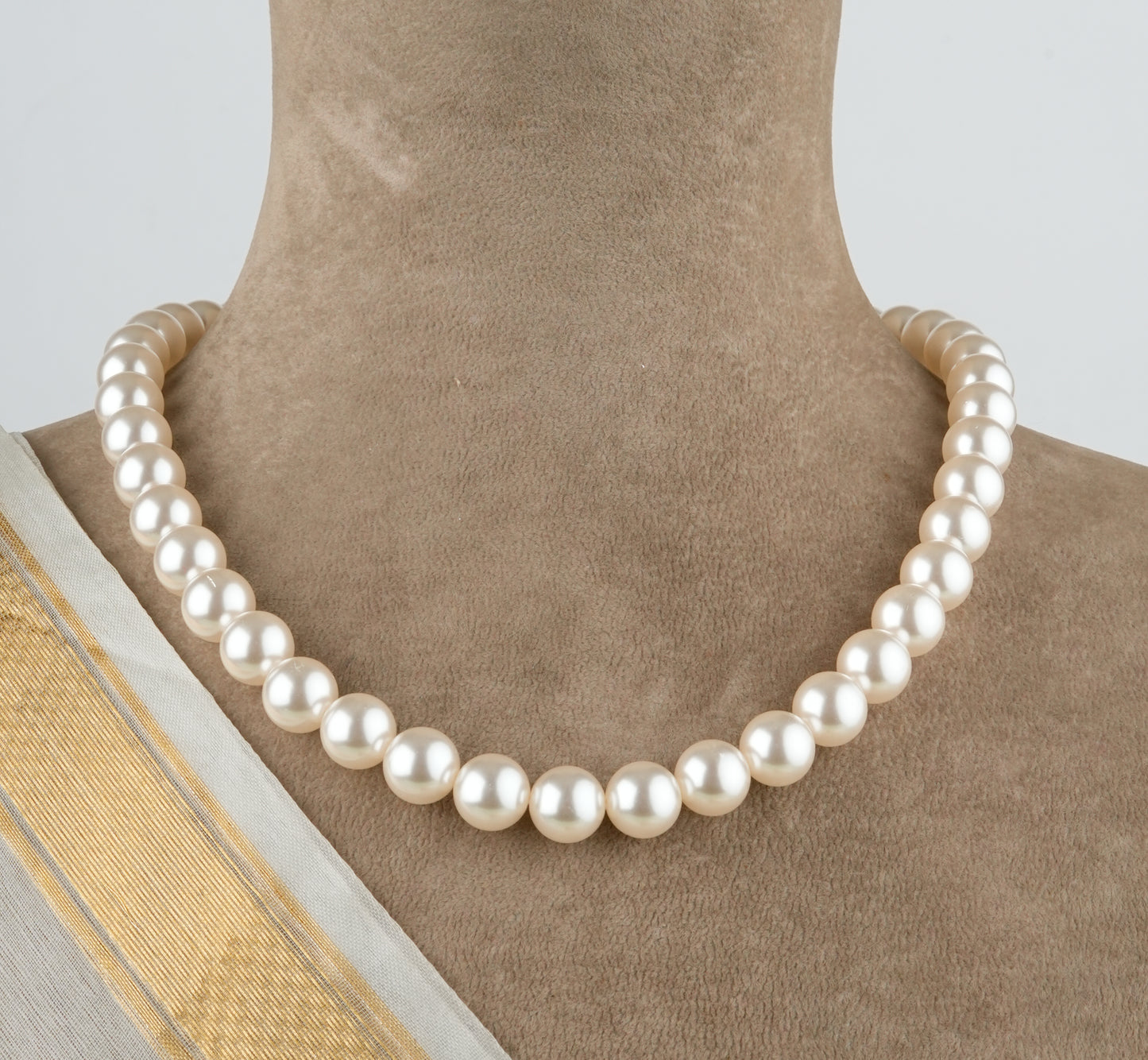 Linen Coloured Pearls Necklace Set