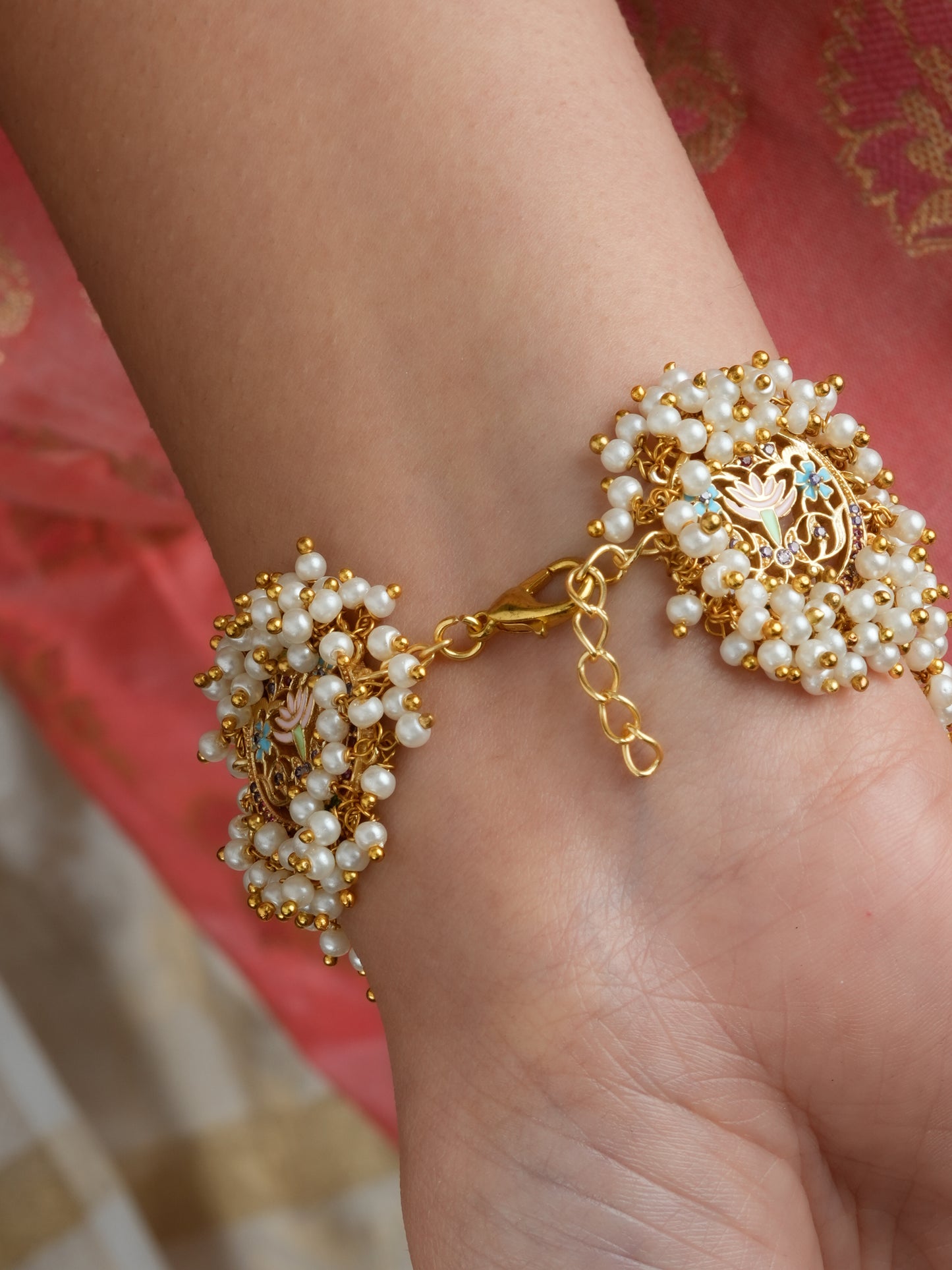 Amrita Pearl Bunch Bracelet