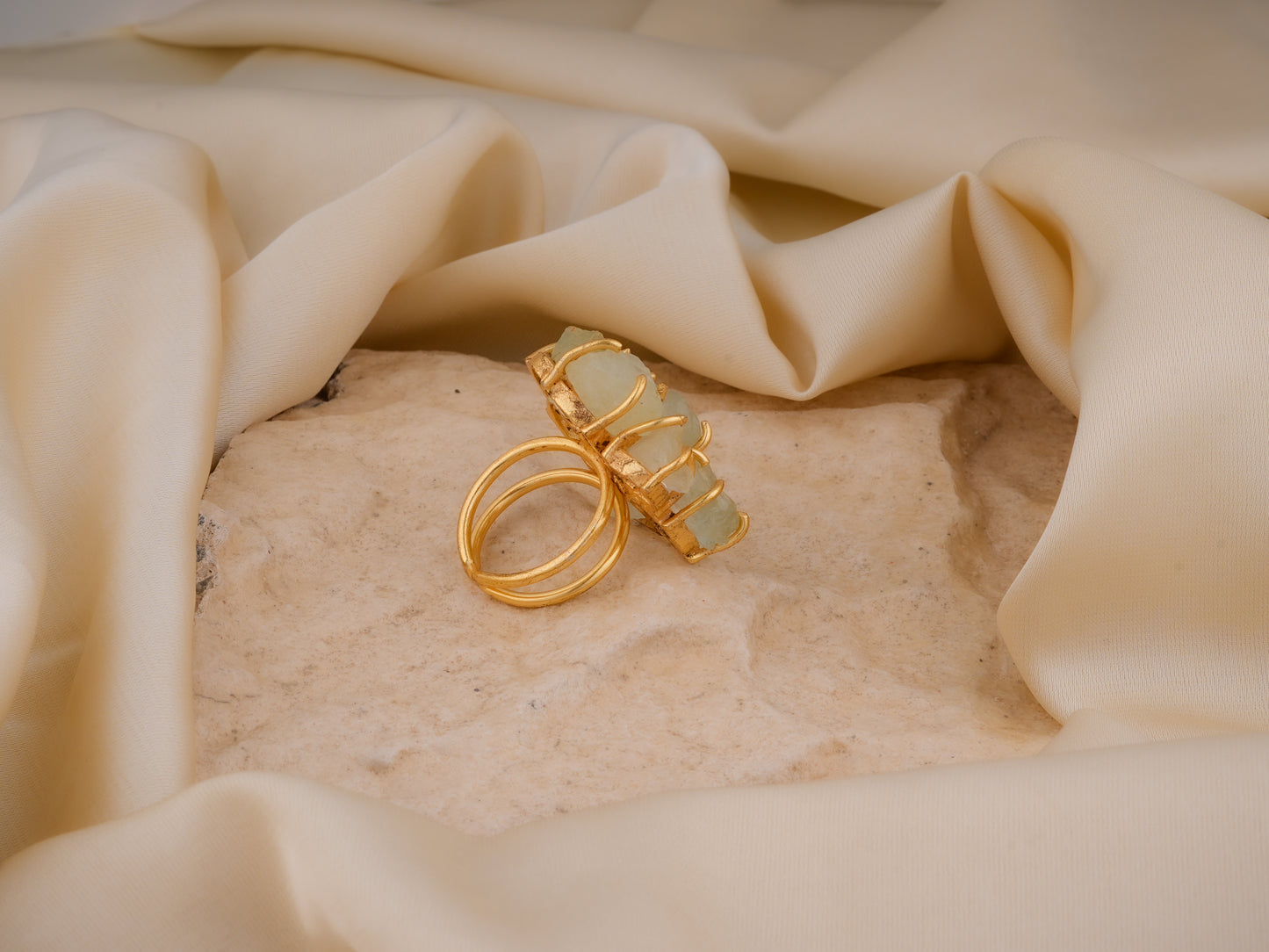 Uncut  Pale Green Quartz Flower Ring