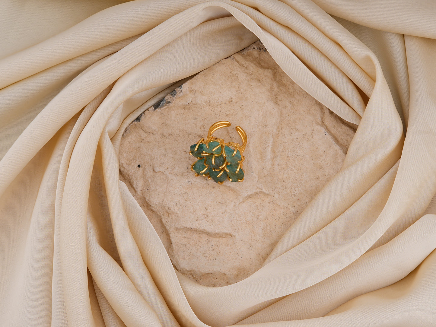 Green Amethyst Flower Ring