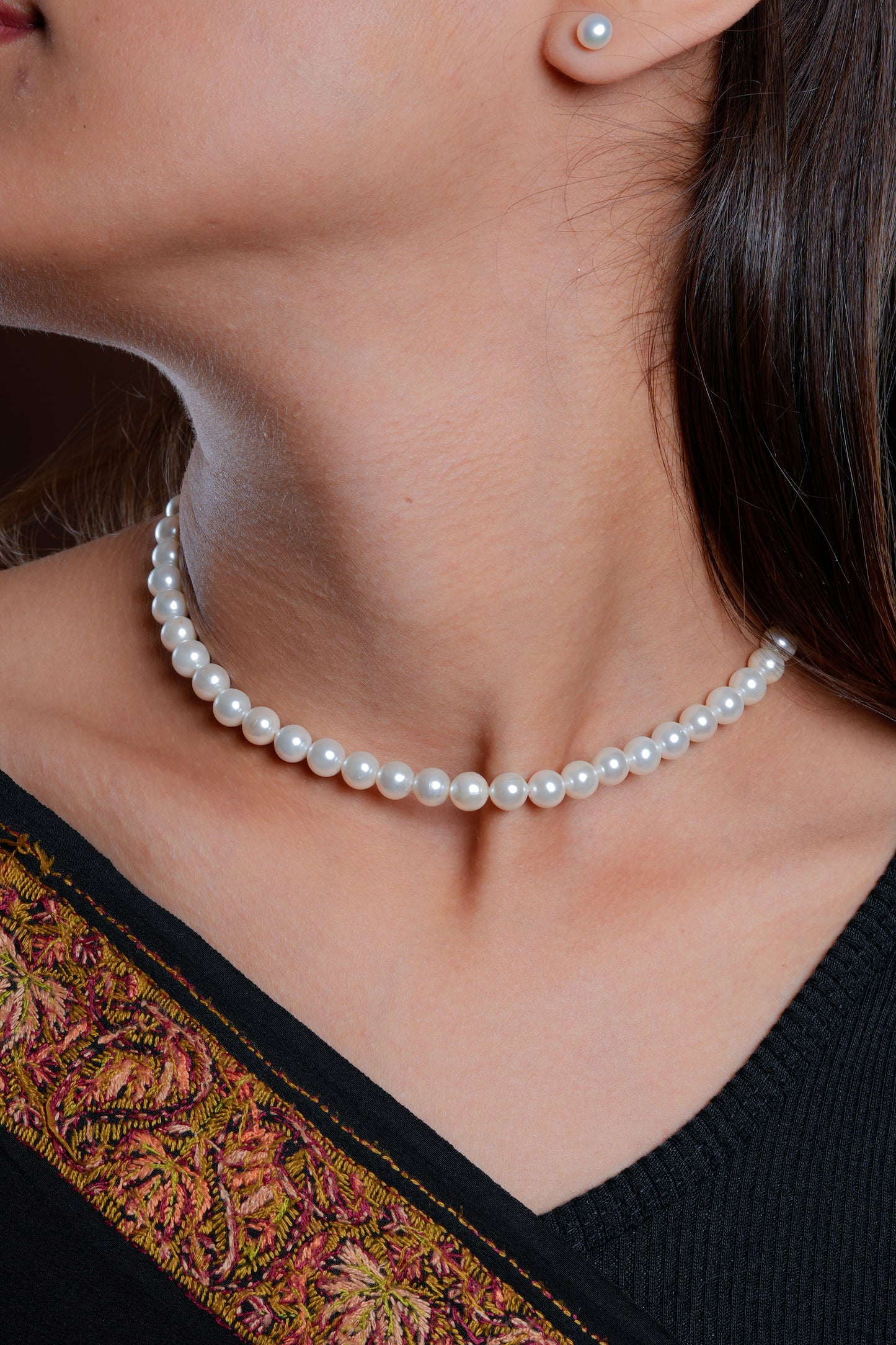 Rhea Pearls Necklace