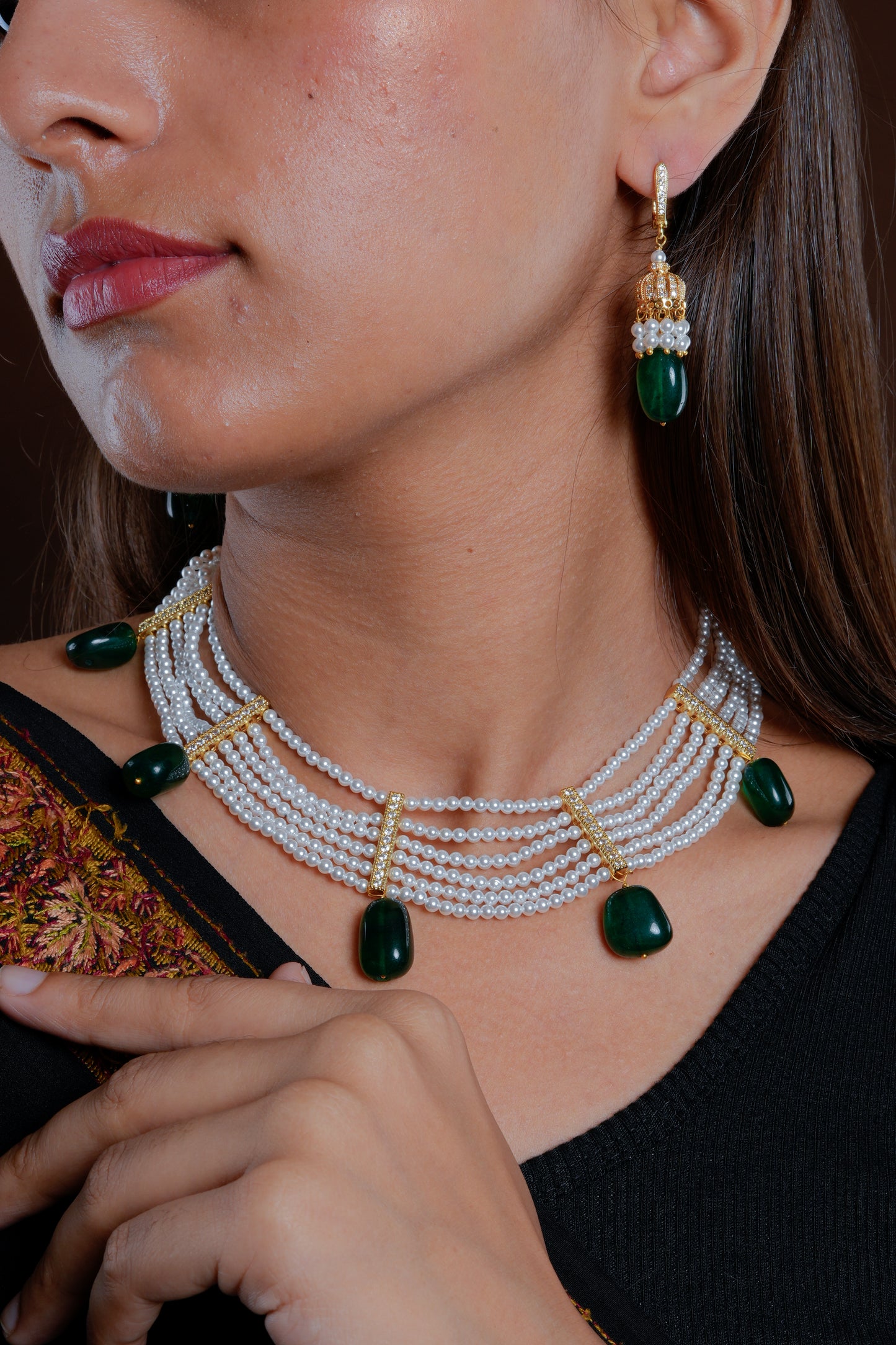 Emeral Drops Vaijayanti Layered Pearls Set