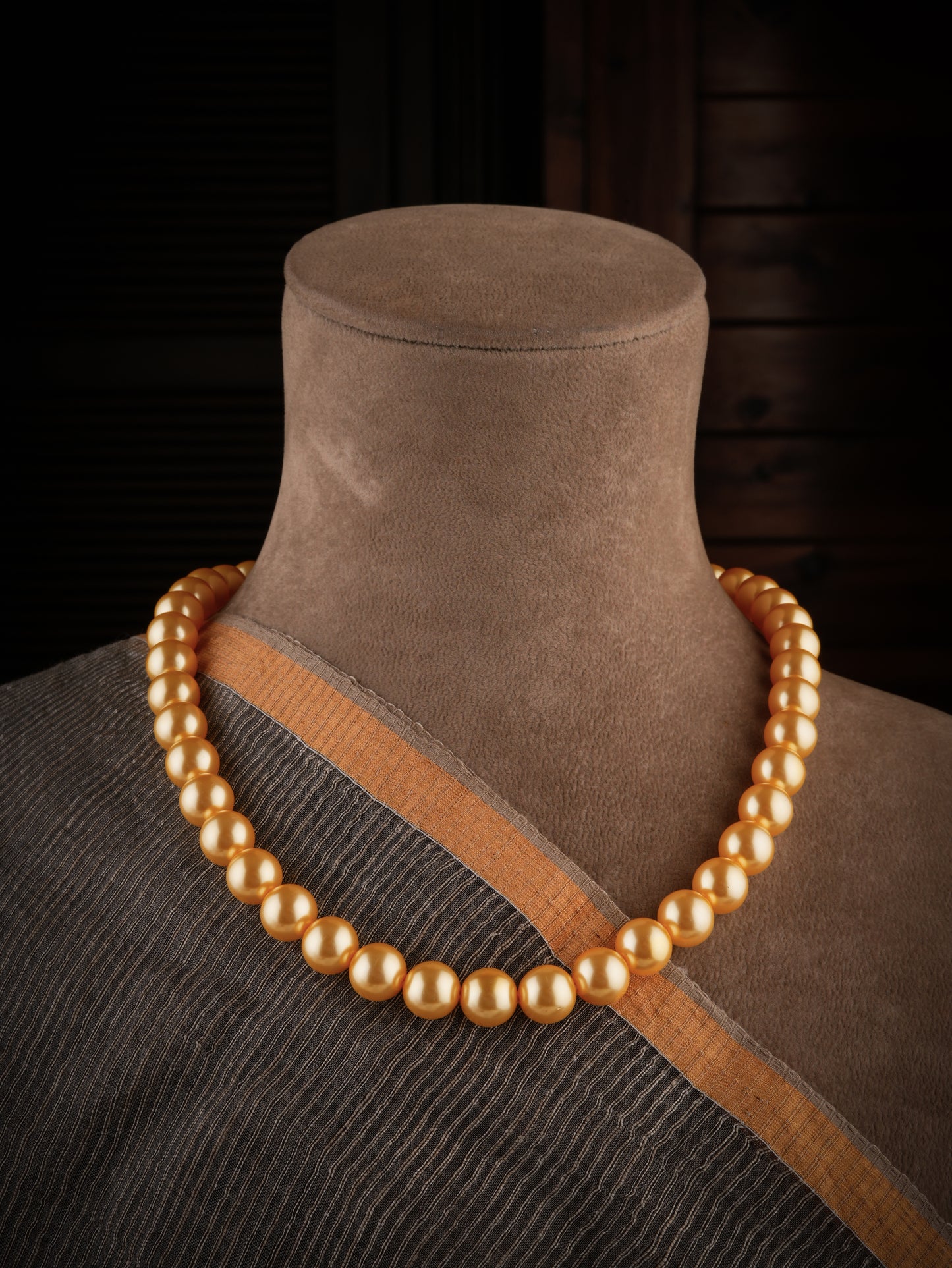 Golden Glow Necklace Set