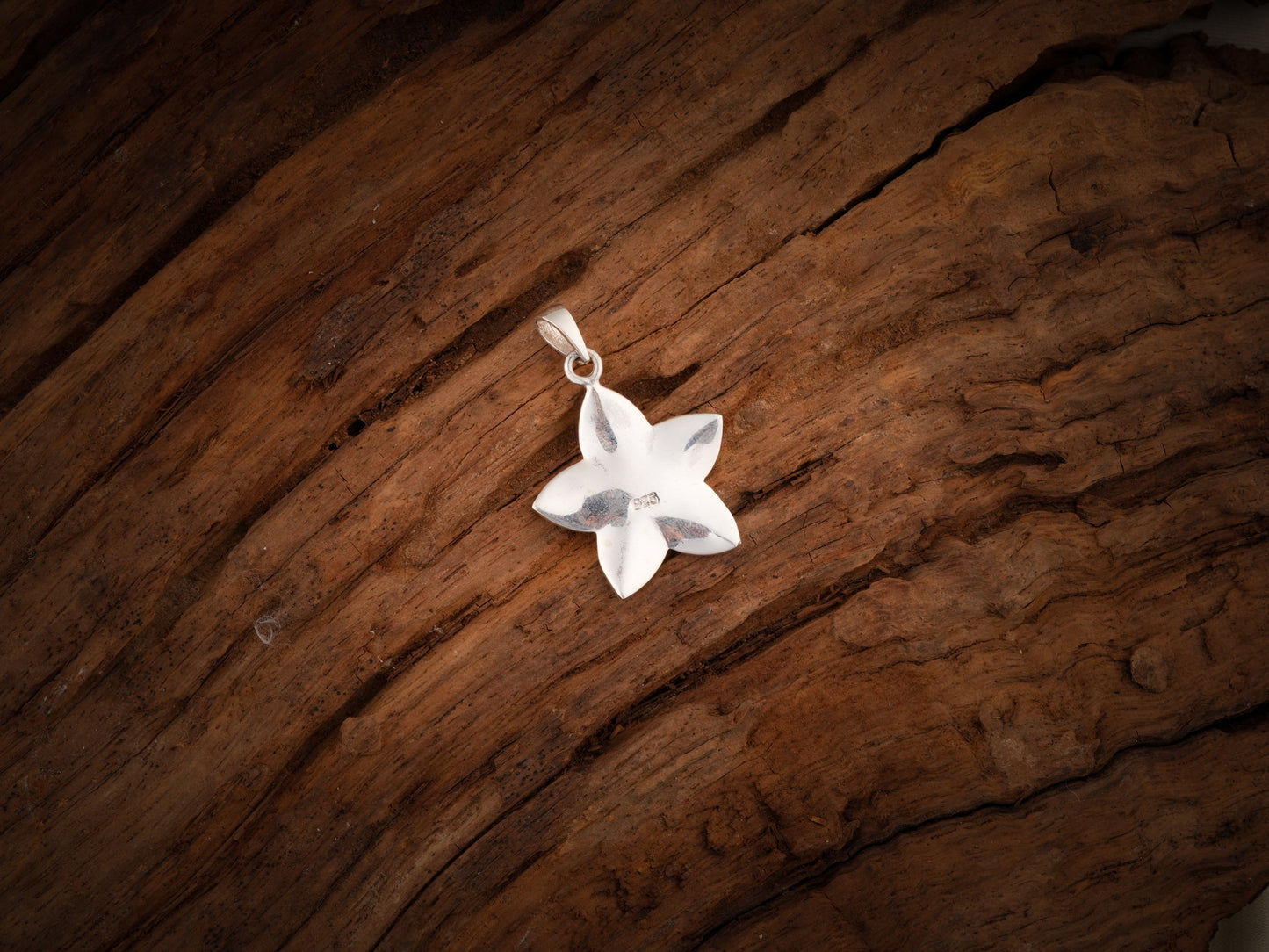 Multicolour MOP Flower Pendant