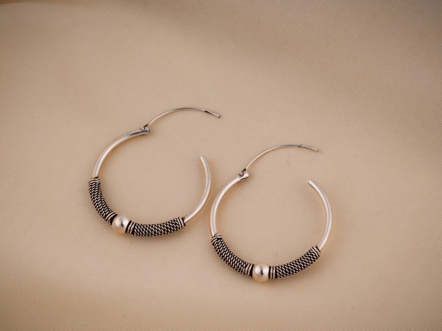 Silver Hoops(7)