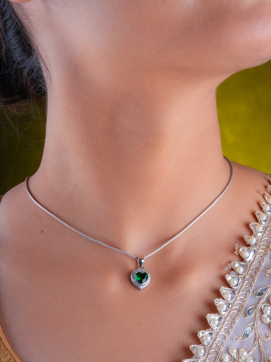 Silver Emerald Heart Pendant Set