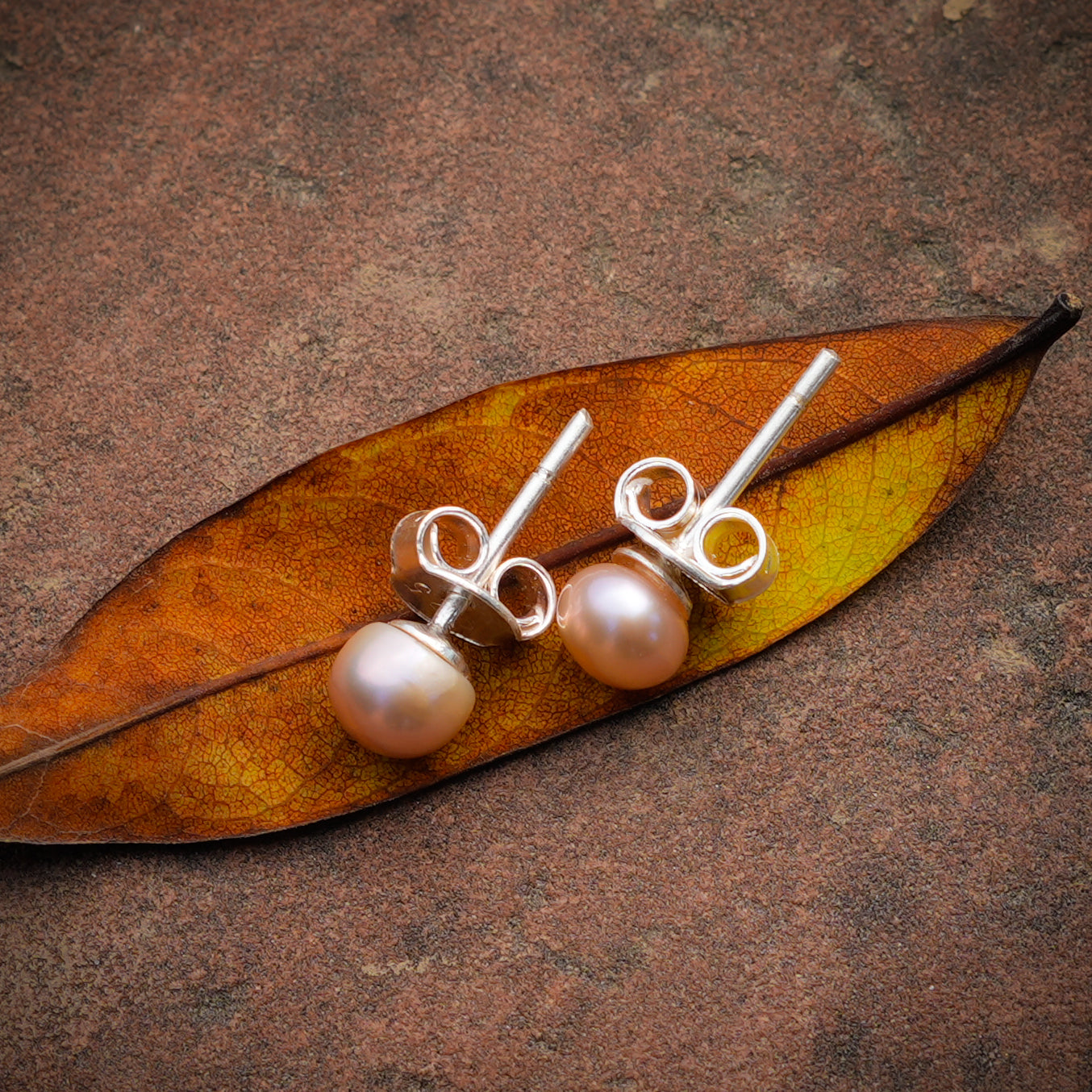 Freshwater Peach Pearls Studs Set