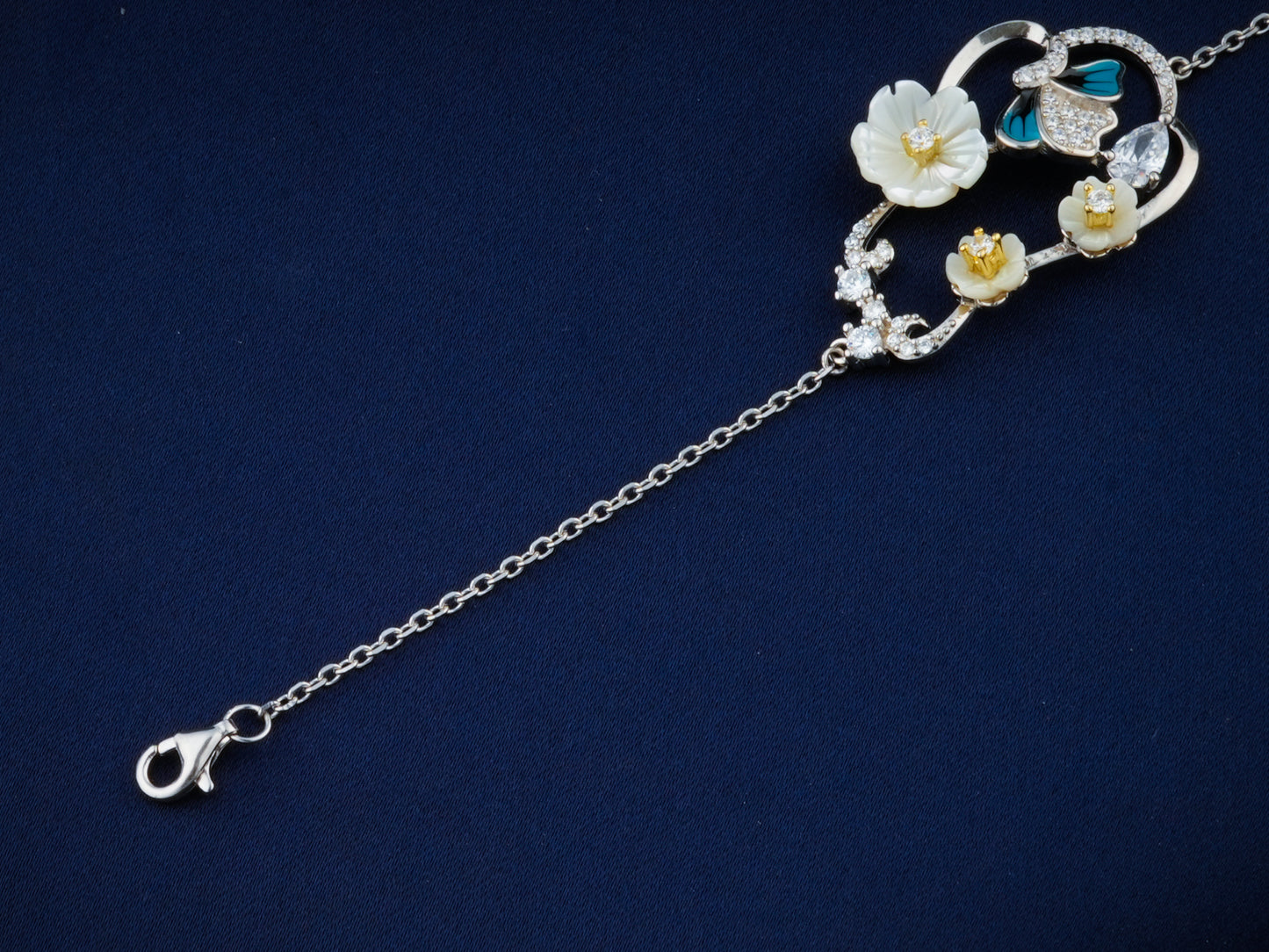 Prettiest Floral Silver Bracelet For Girls