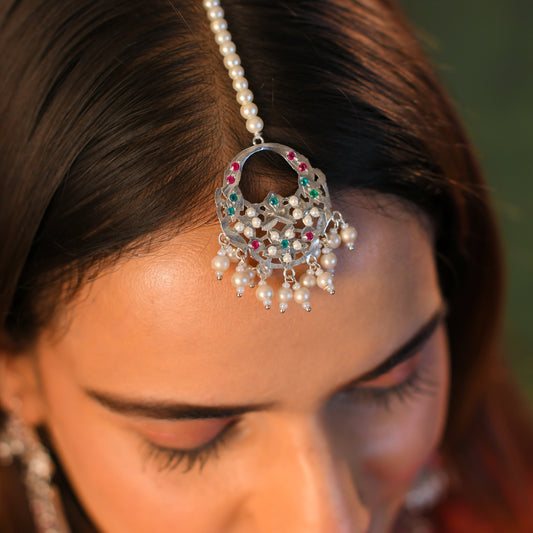 Chand Purani Dilli Silver Maang Tikka