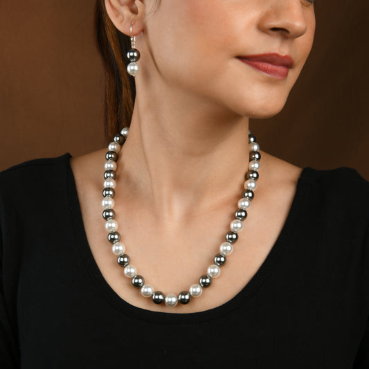 Moonlit Mist Pearls Necklace Set