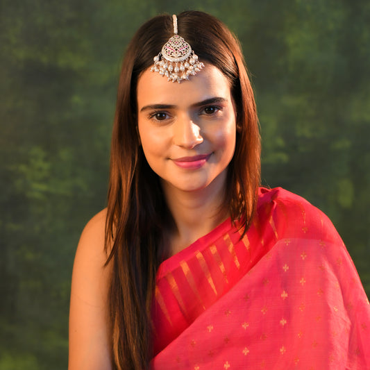 Ruhi Purani Dilli Silver Maang Tikka