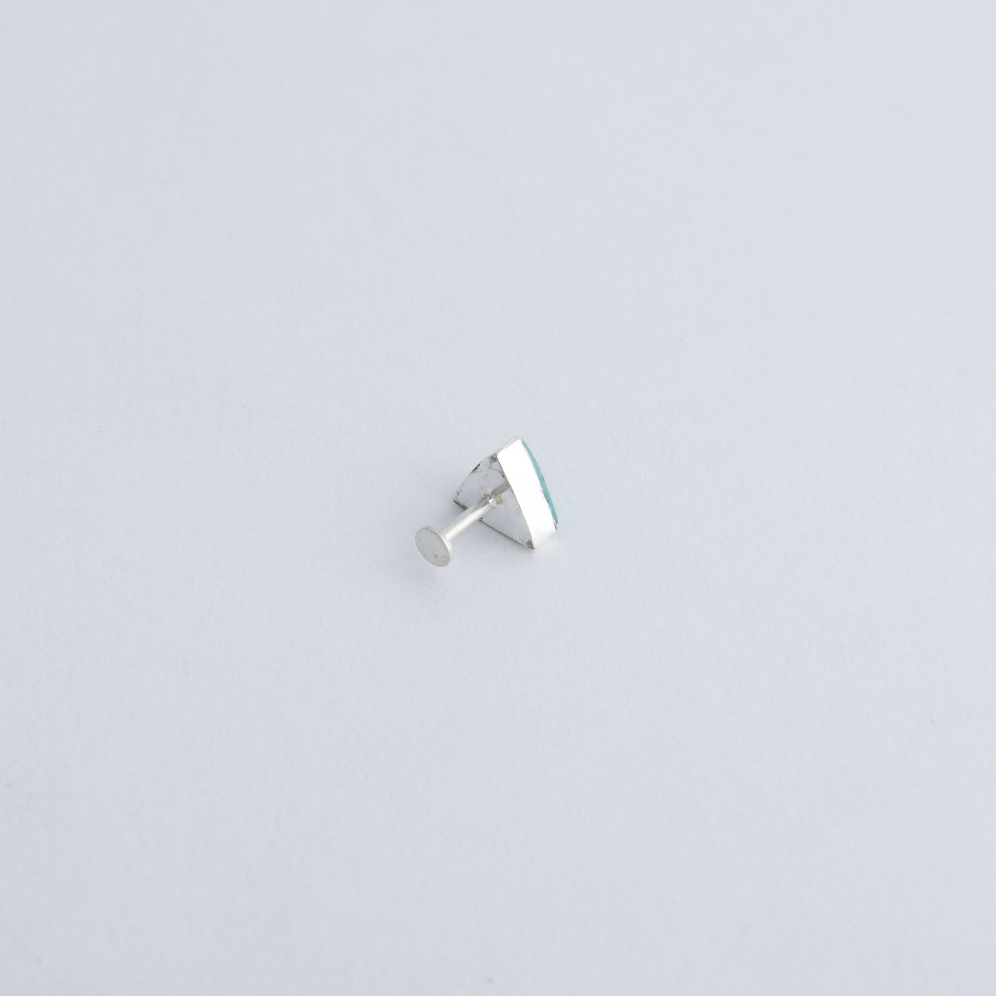 Natural Turquoise Nose Pin