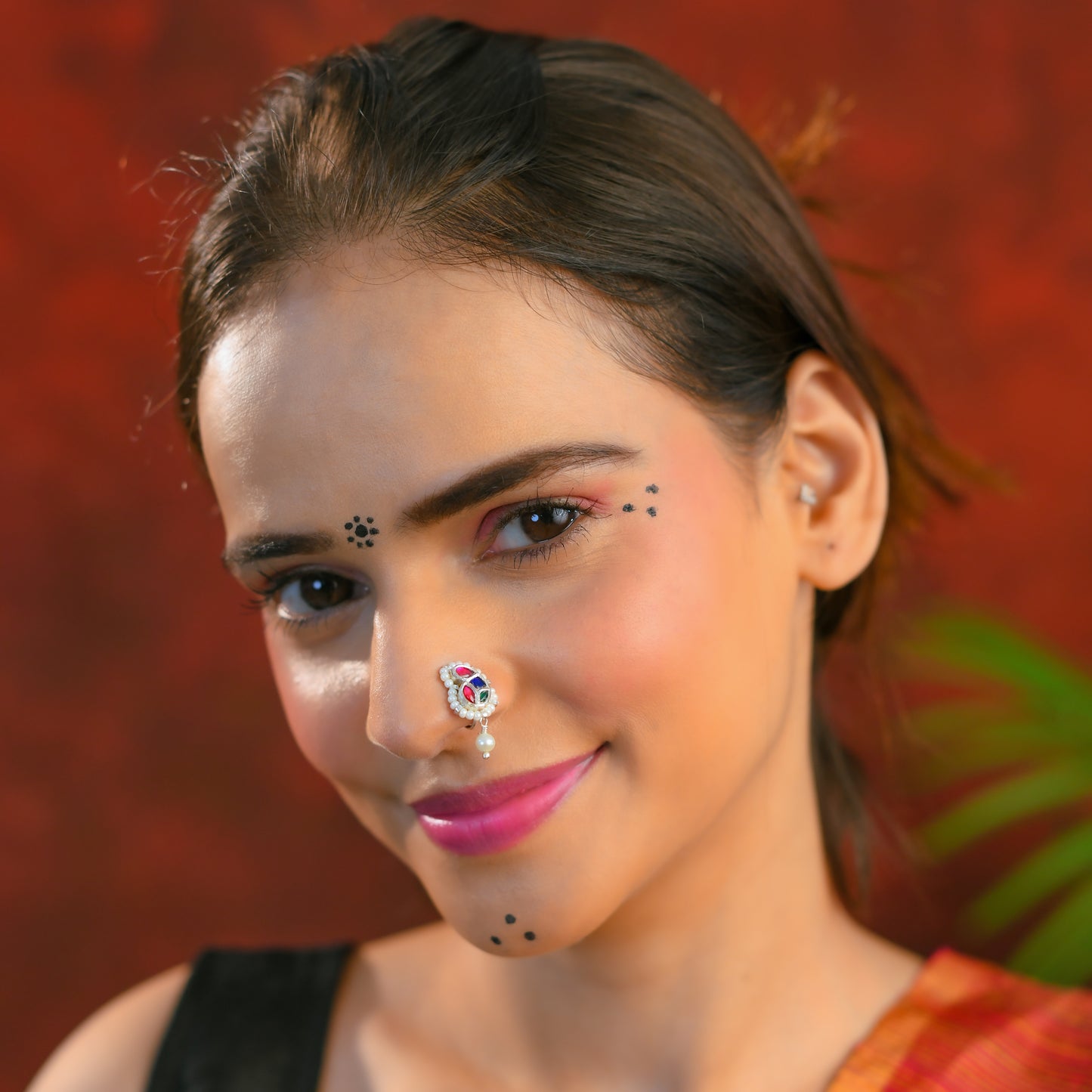 Kundan Paisley Silver Nose Pin