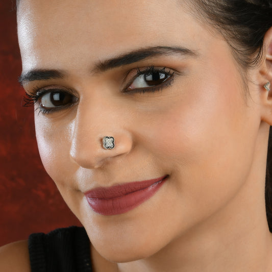 Clover Leaf Zirconia Silver Nose Pin