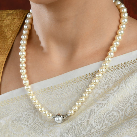 Graduated Swarovski Pearls Necklace