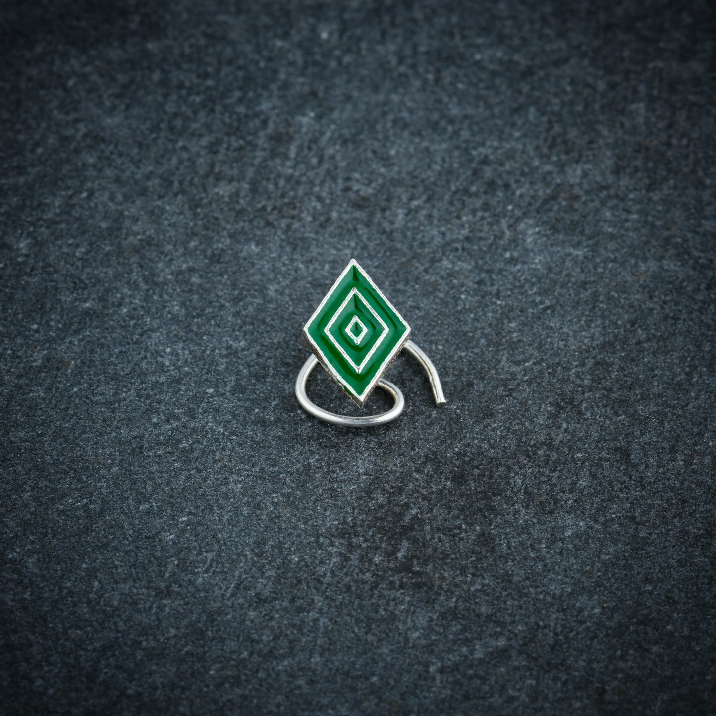 Green Diamond Shaped Silver Nose Pin