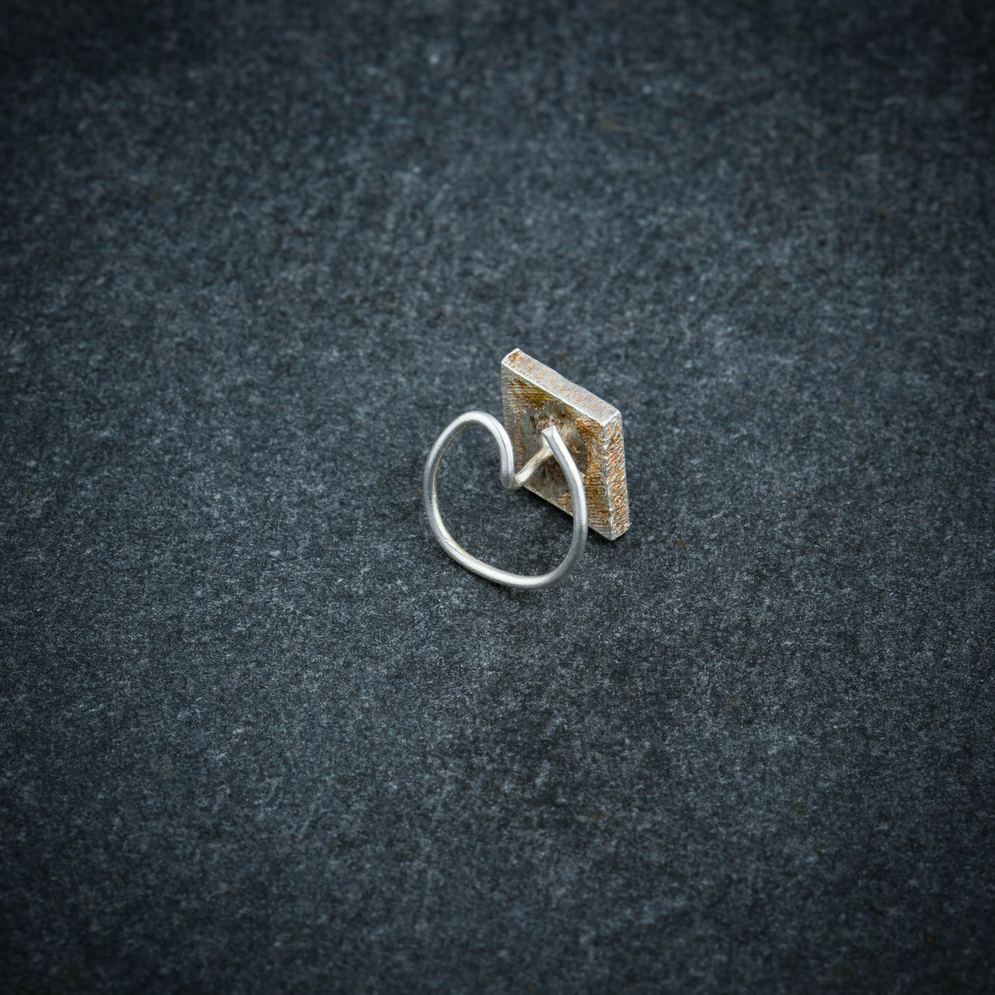 Green Diamond Shaped Silver Nose Pin