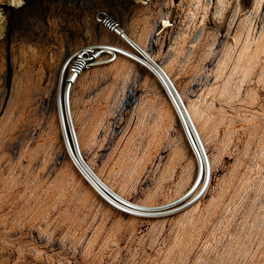 Silver Snake Chain (18 Inches)