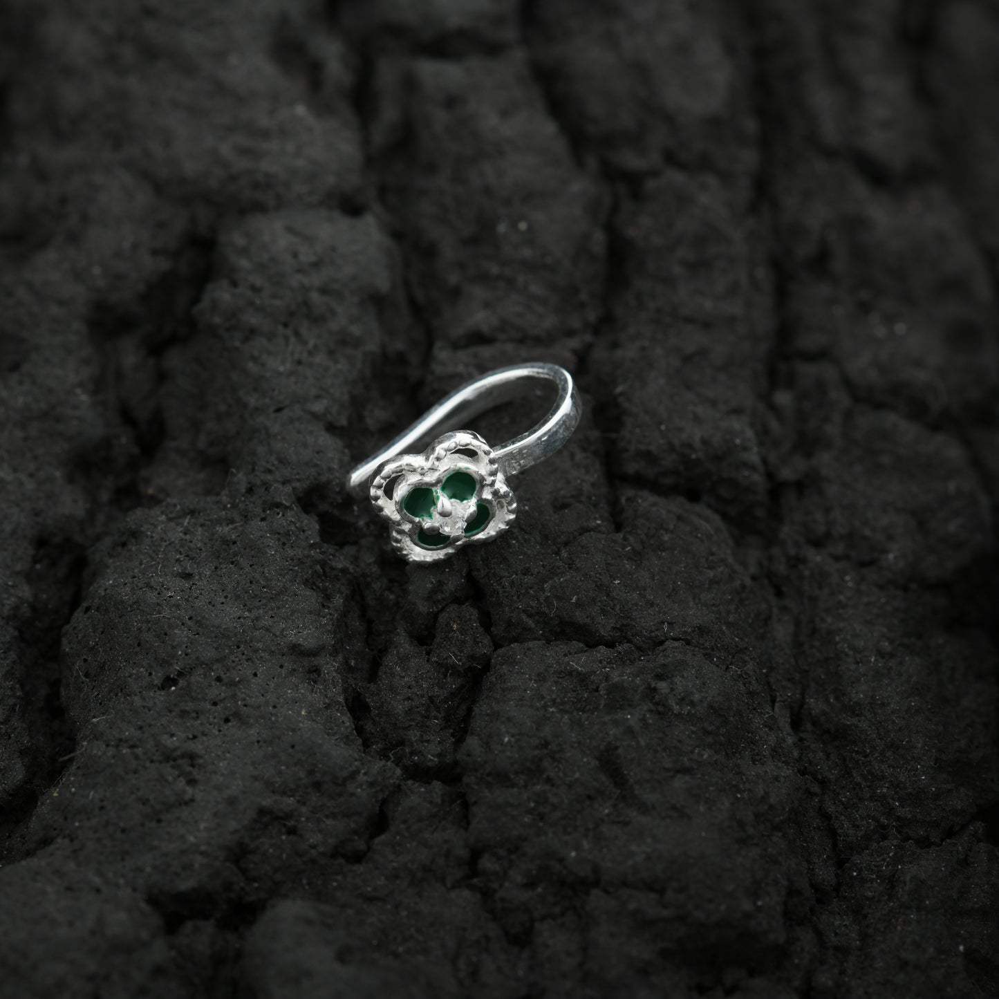 The Clover Silver Enamel Nose Pin