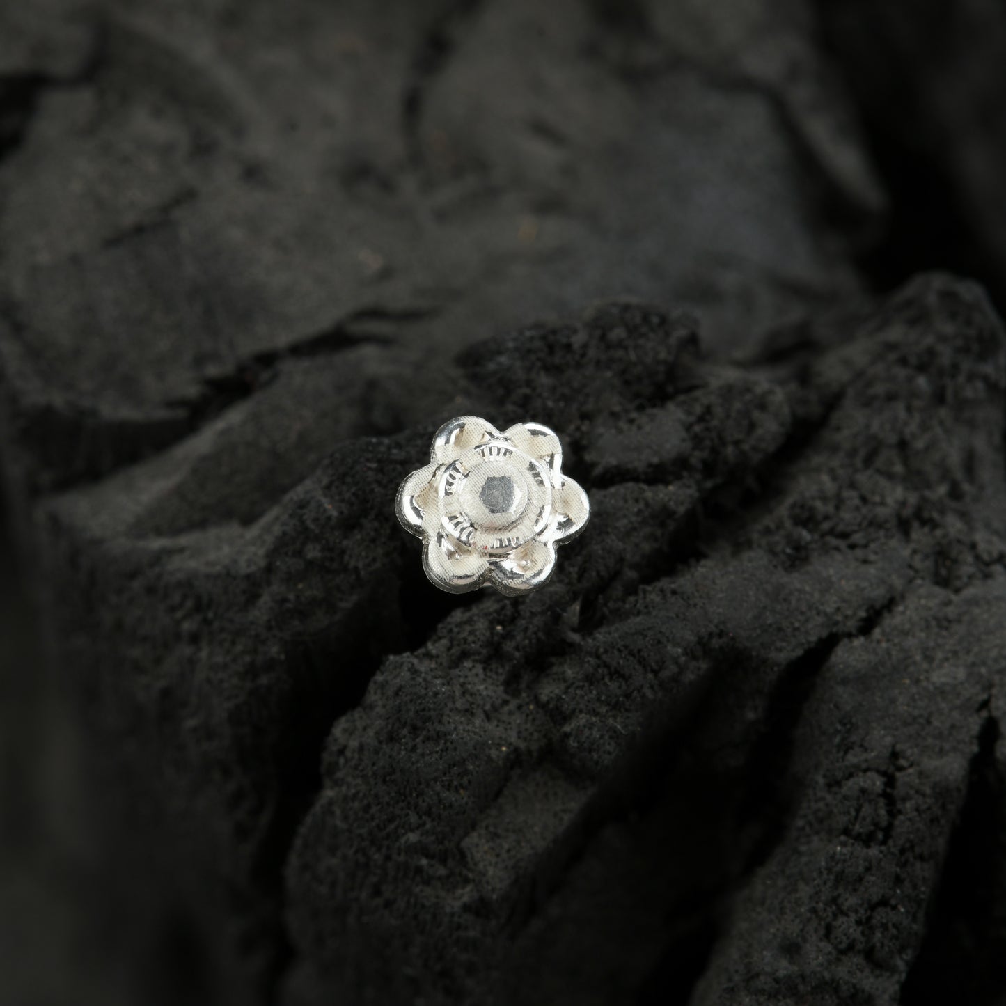 Sada Bahaar Silver Nose Pin