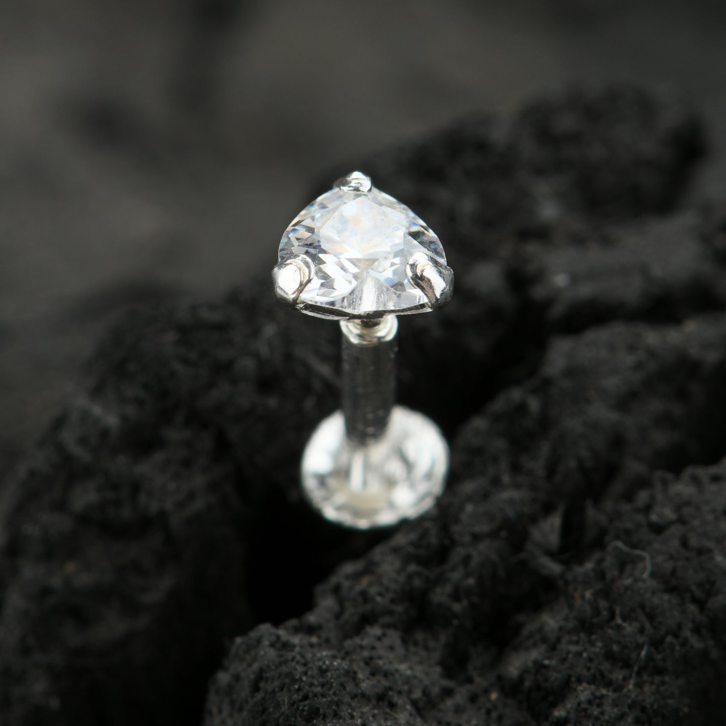Heart Solitaire CZ Silver Nose Pin
