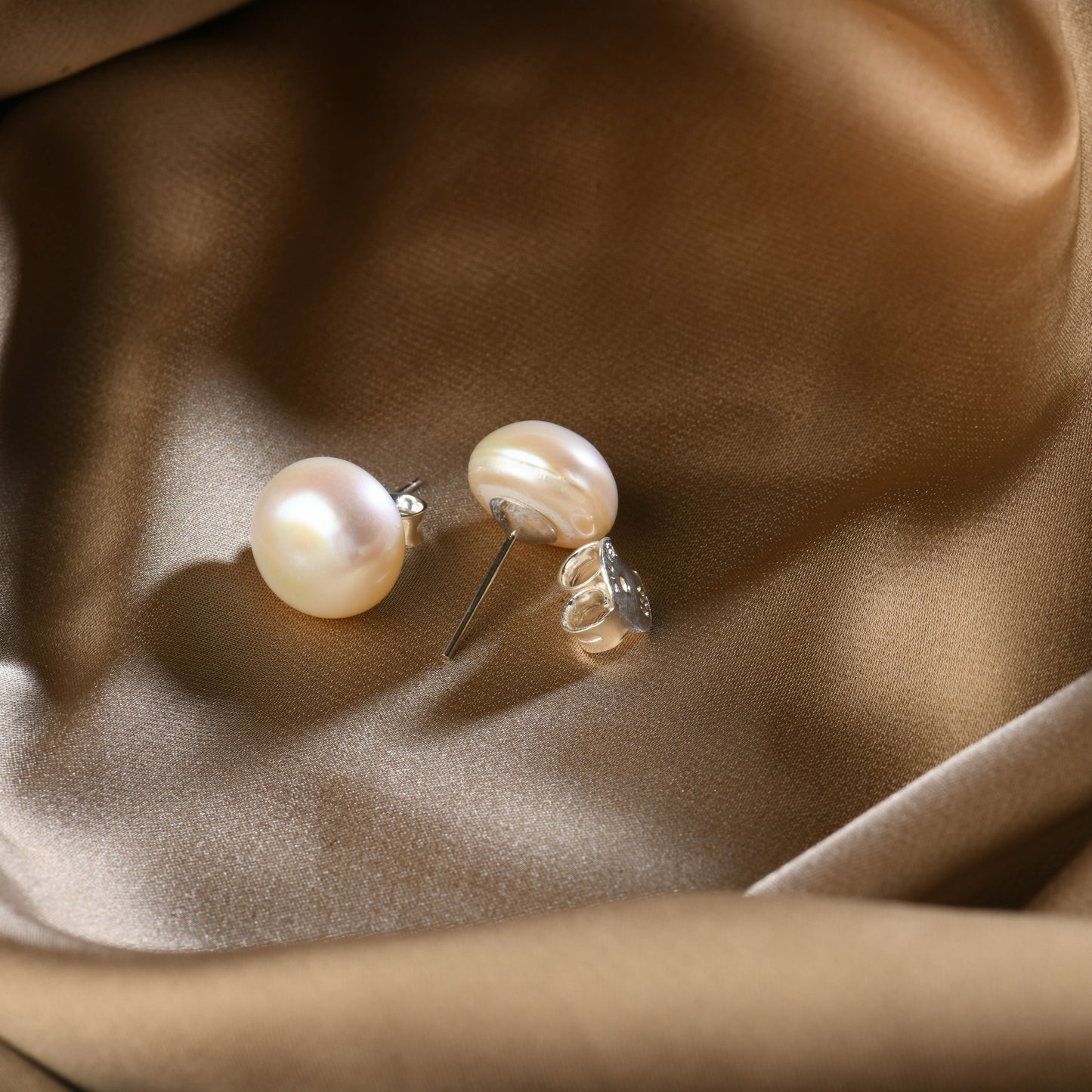 Mabe Freshwater Pearl Studs