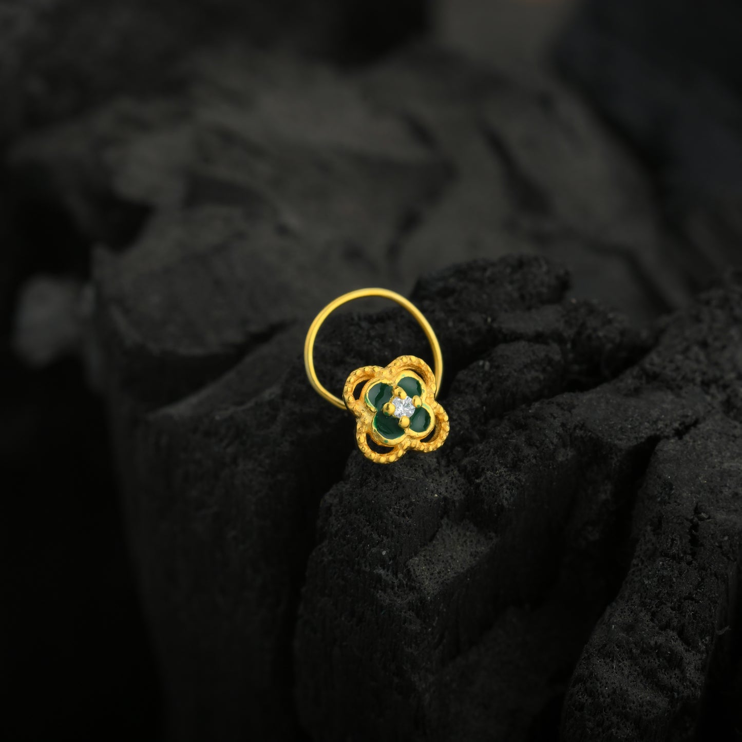 Clover Leaf Enamel Silver Nose Pin