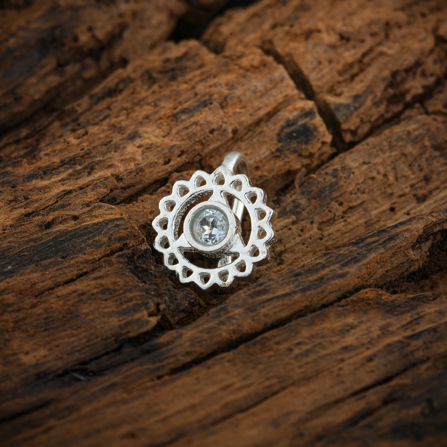 Vishuddhi Chakra Silver Nose Pin