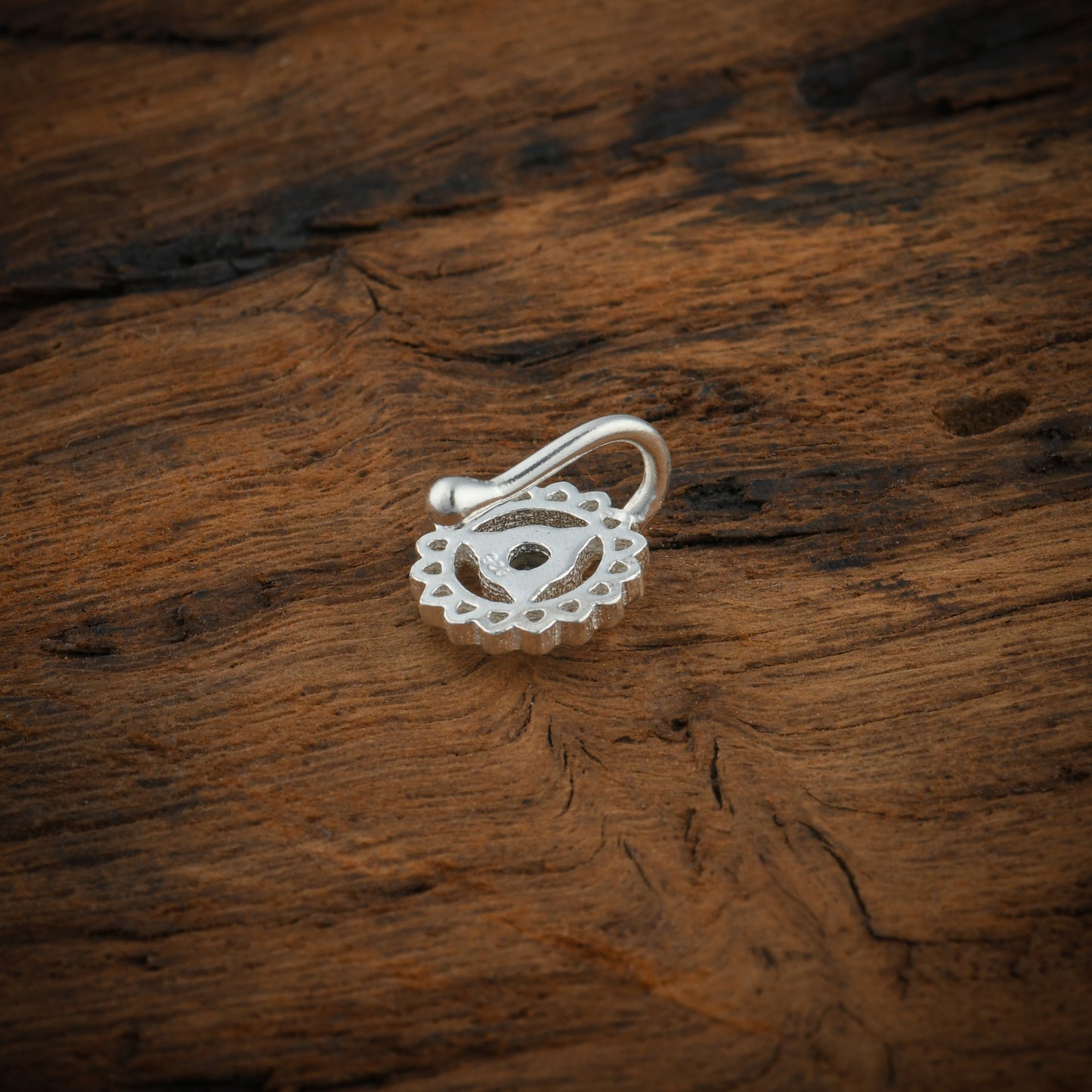Vishuddhi Chakra Silver Nose Pin