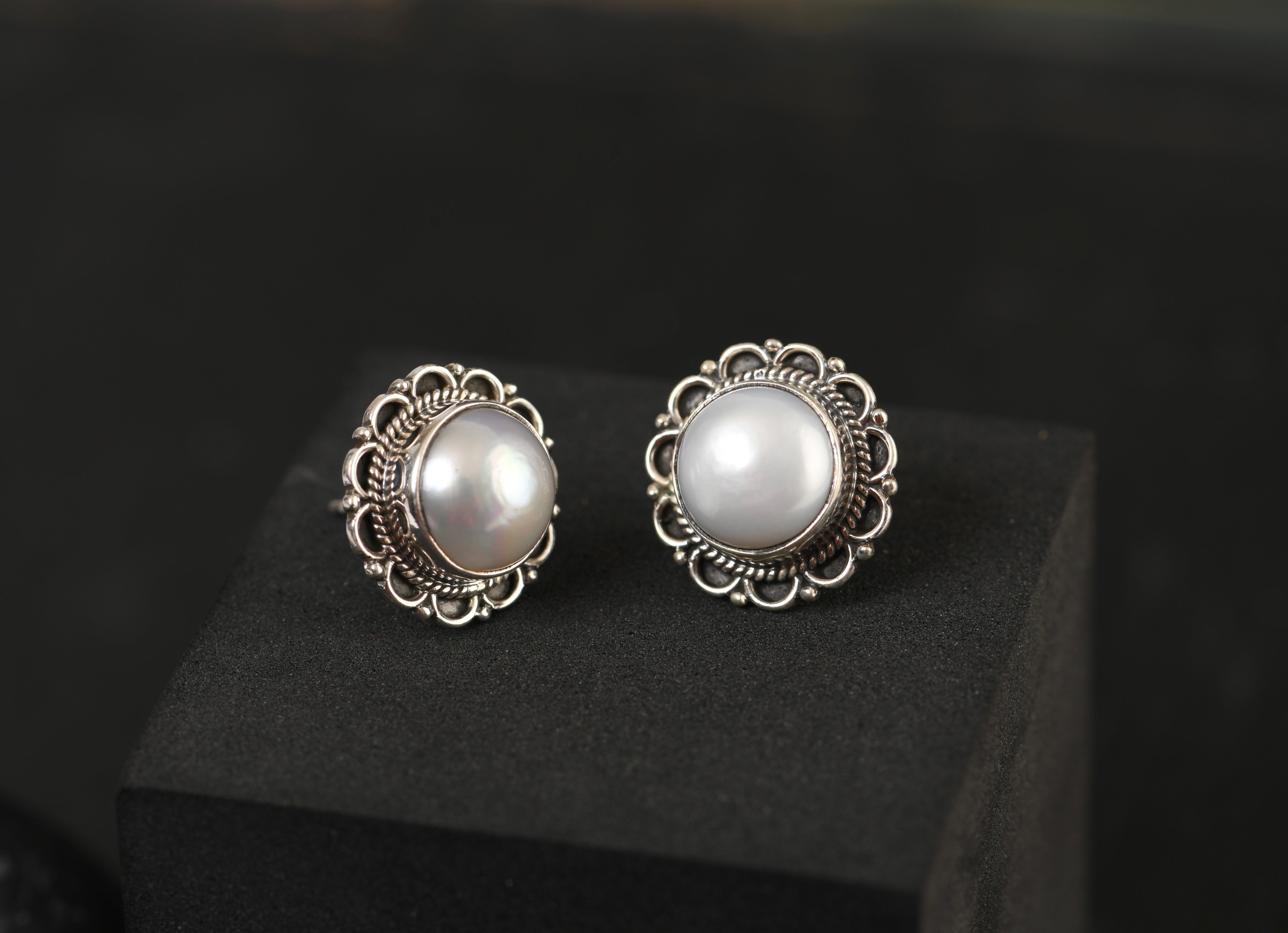 Classic Pearl Stud Earring