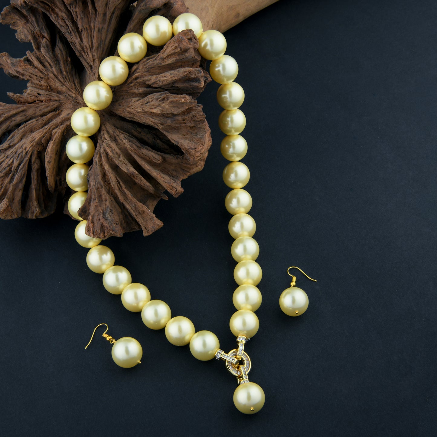 Ivory Love Pearl String