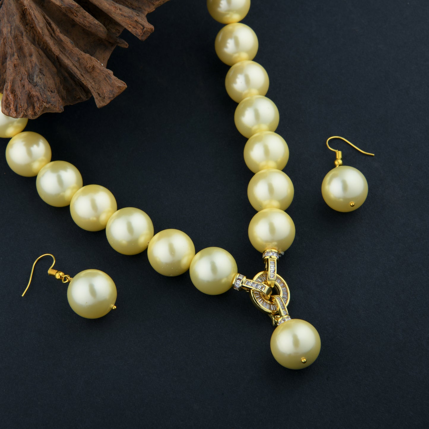 Ivory Love Pearl String