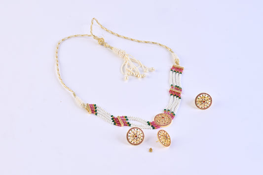 Heera Panna Moti Choker Set