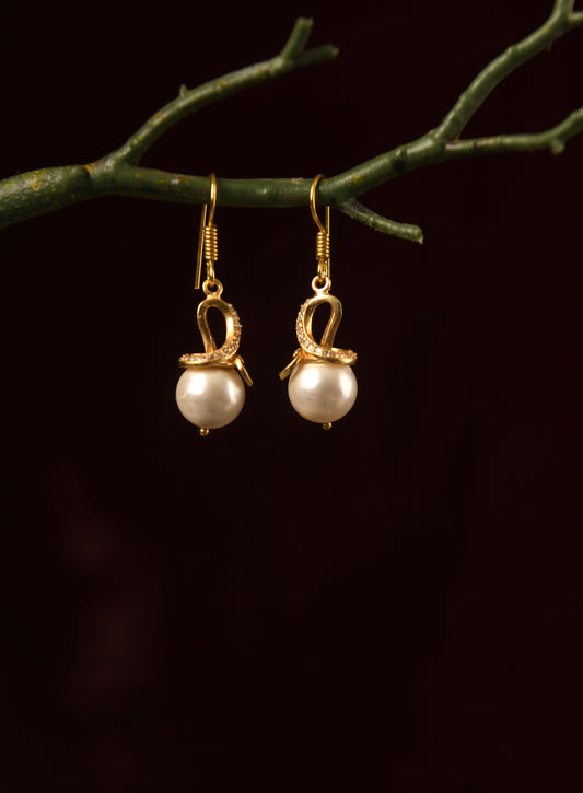 Golden CZ Pearl Dangler