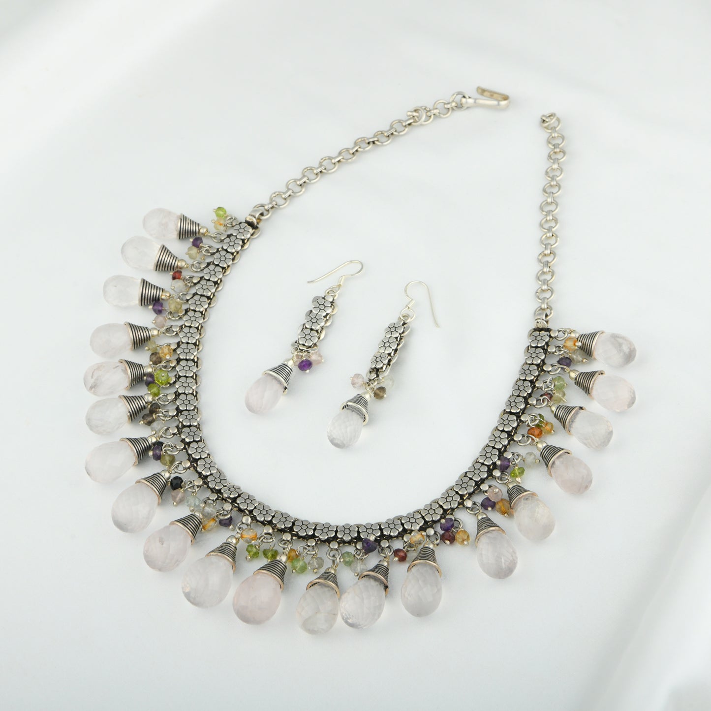 Faceted Rose Quartz Drops Floral Silver Chain Necklace Set