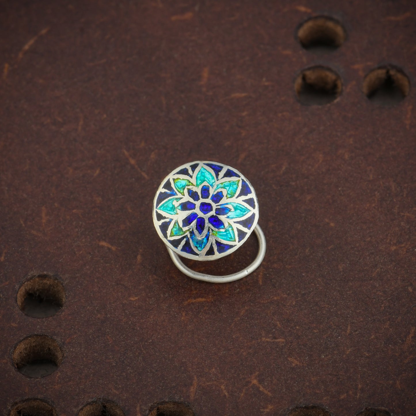 Meena Blue Rose Silver Nose Pin