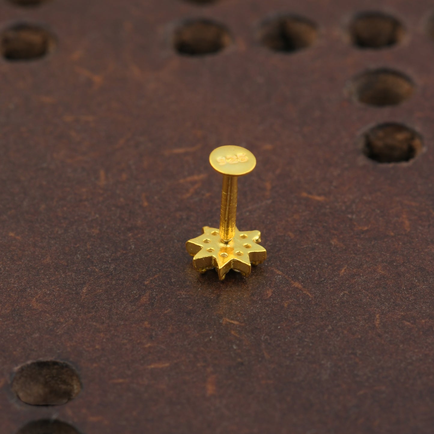 Gold Plated Twinkle Star Clip On Nose Pin