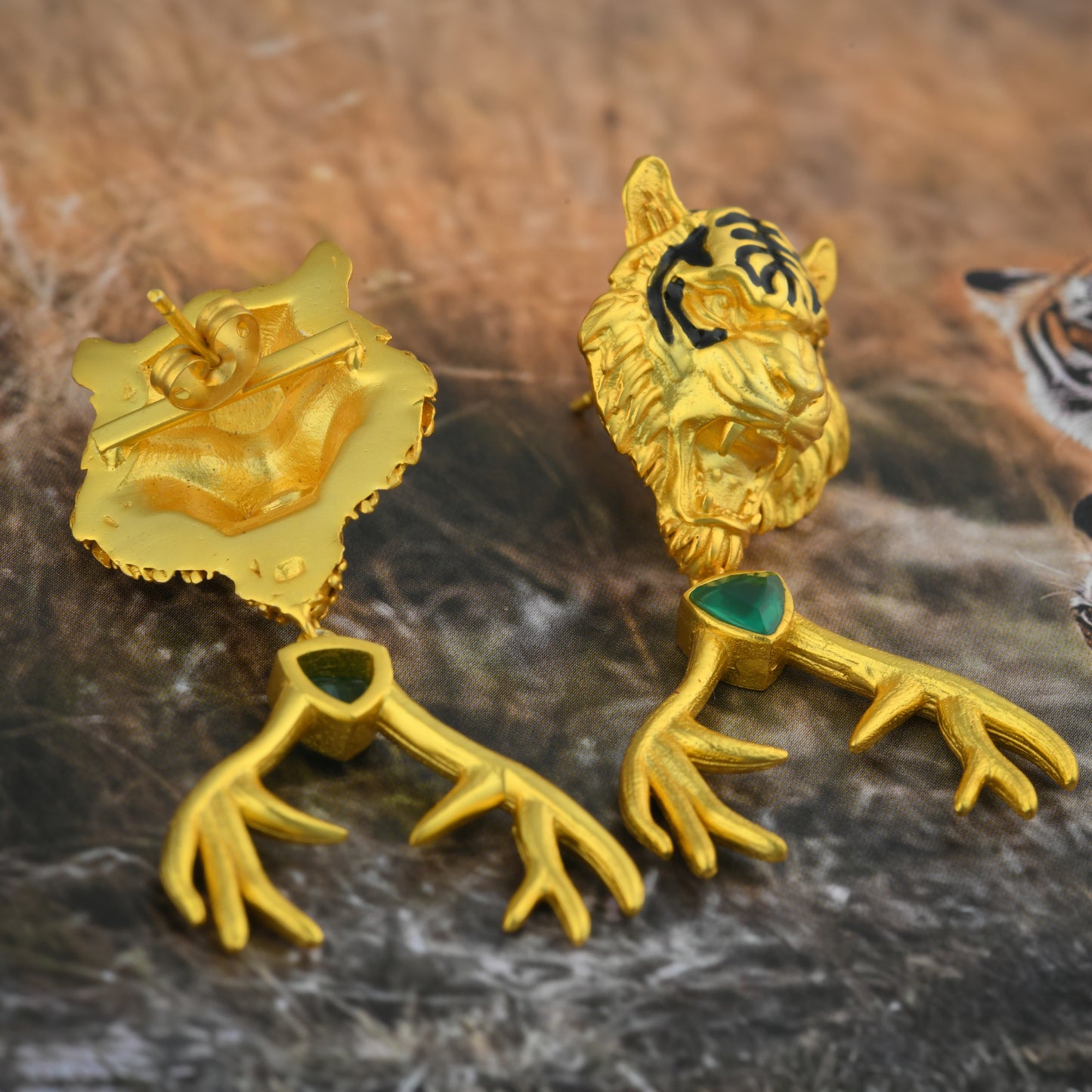 Corbett Romeo Hunting A Deer Studs