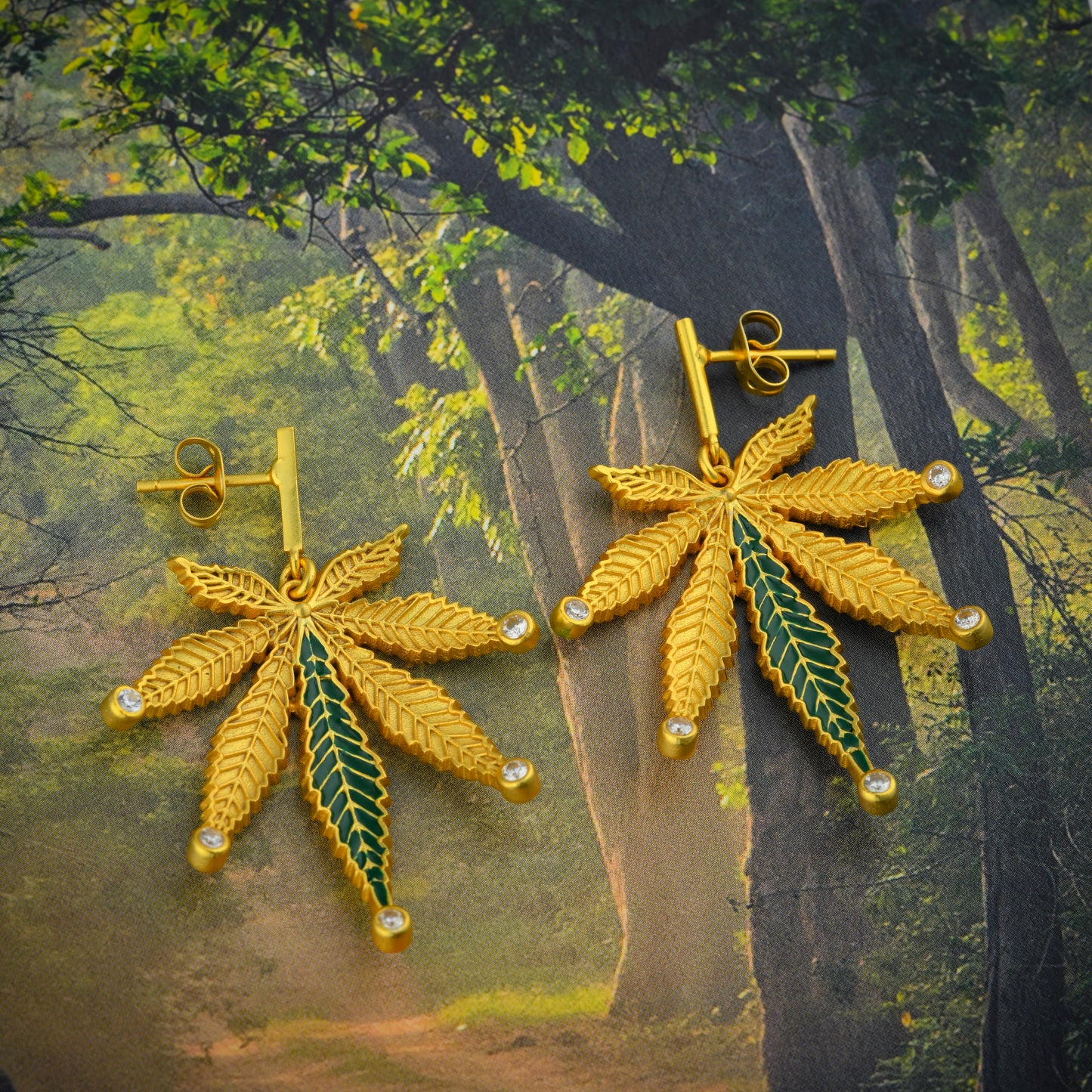 Corbett Canabis Studs