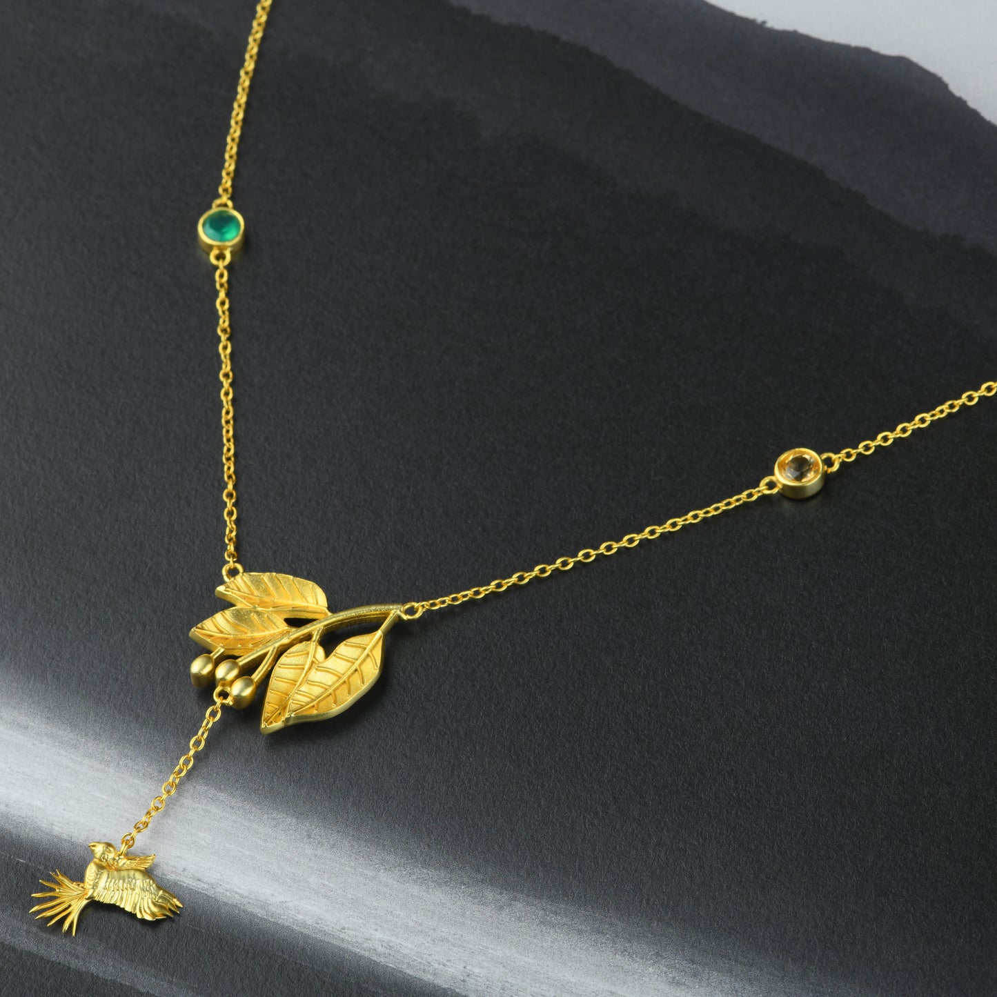 Corbett Mahua Leaf And Parrot Pendant