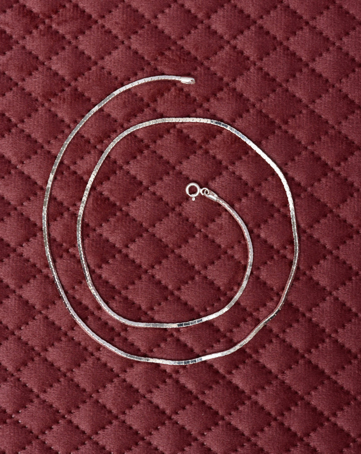 Everyday Compact Square Silver Chain | Totapari Jewellery