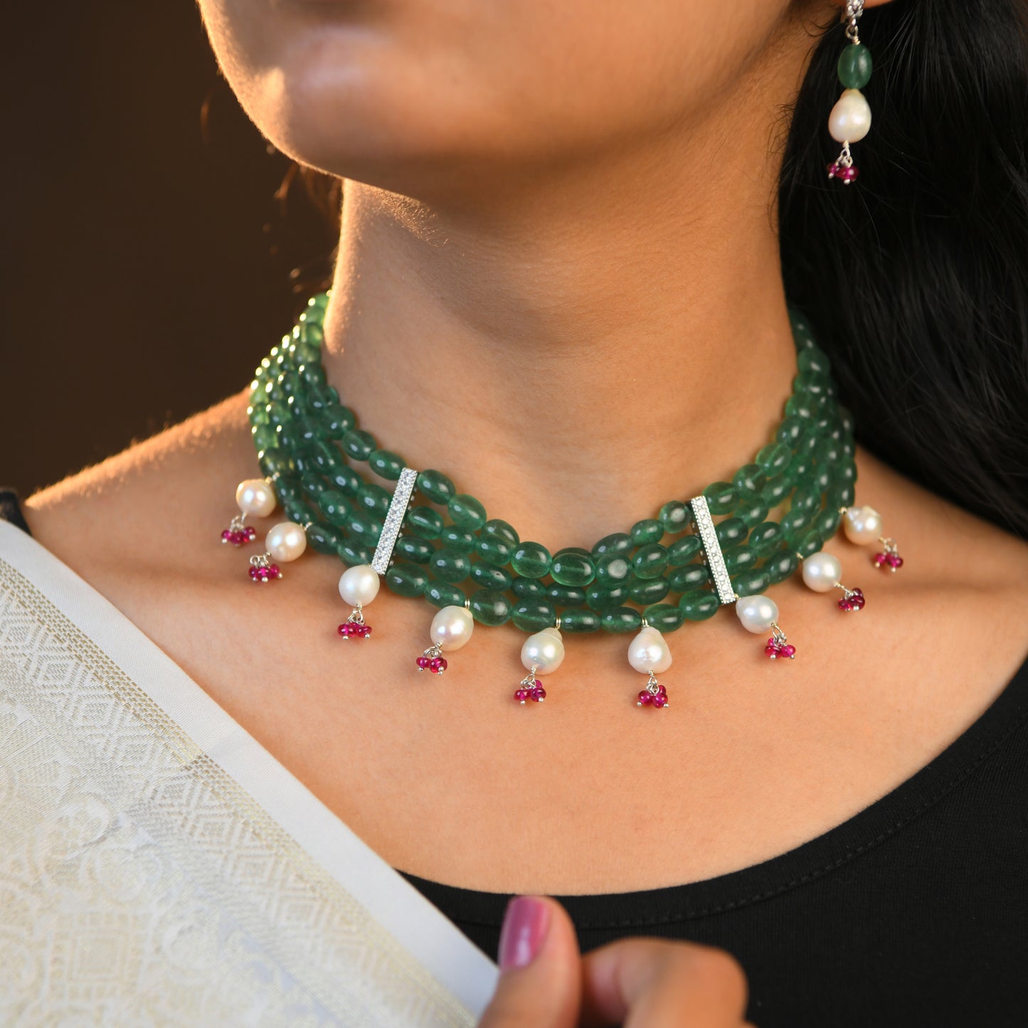 Regal Emerald Green Ruby And Pearl Necklace Set