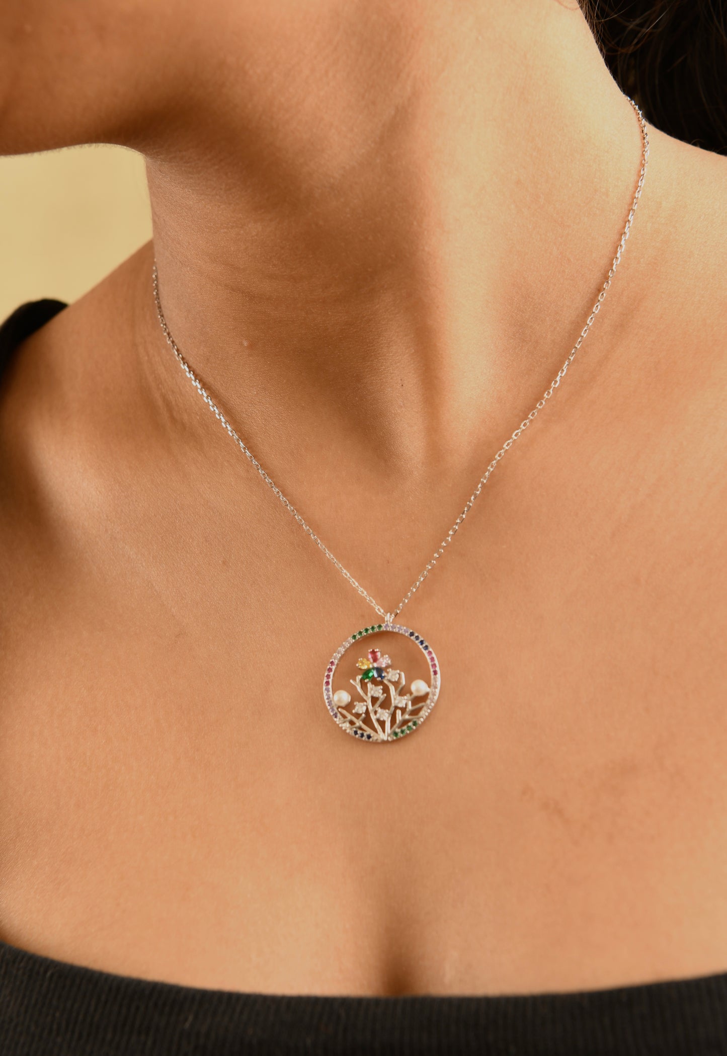 Silver Flower Garden Zircon Necklace