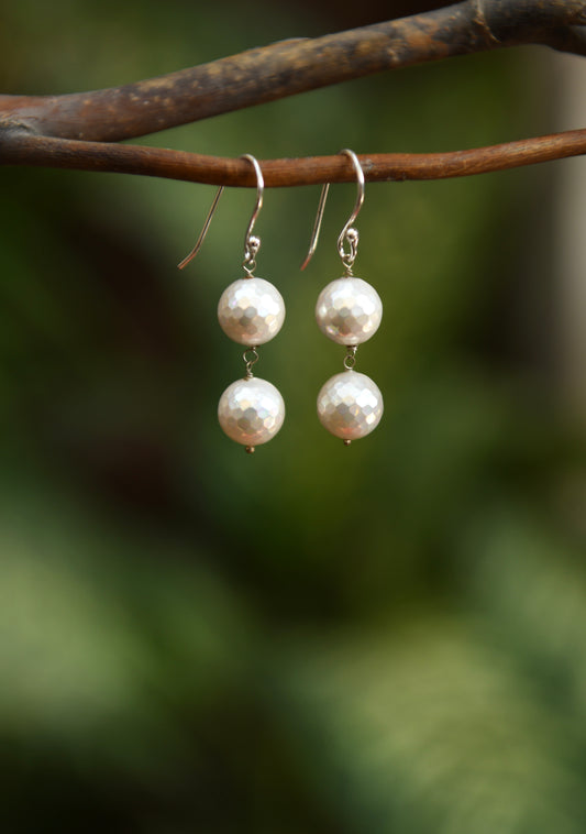 Pure Radiance Pearl Earrings