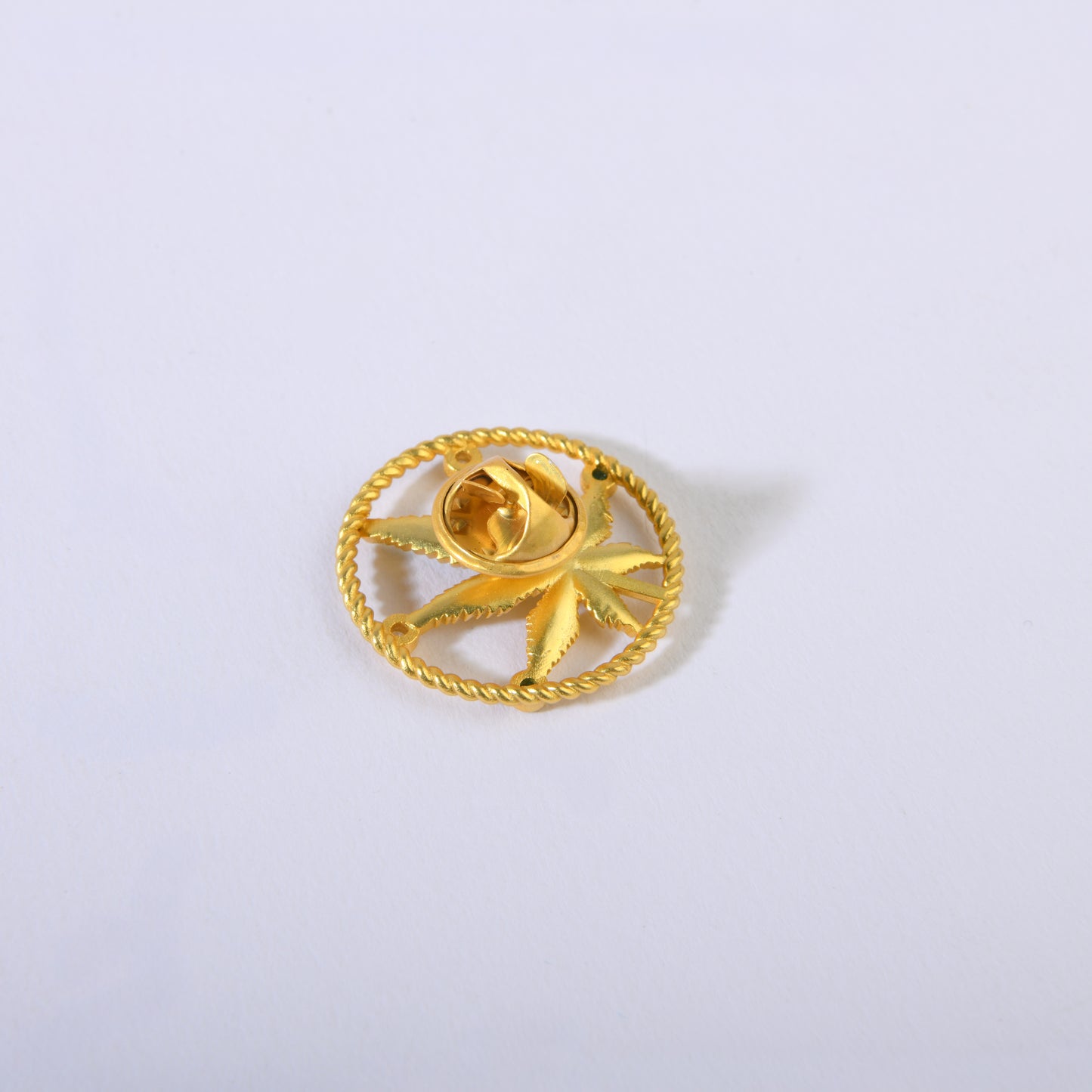 Corbett Canabis Brooch