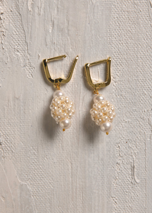 Woven Pearl Drops (Golden)