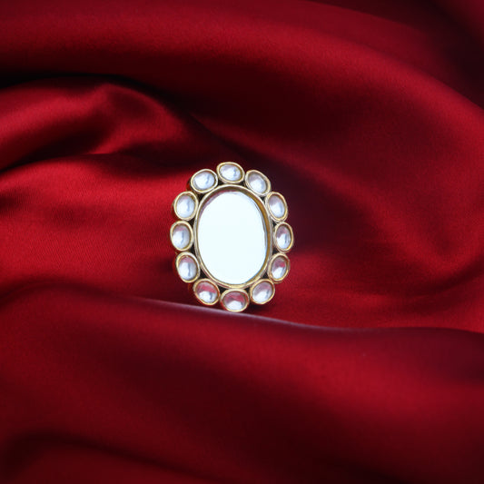 Oval Kundan Arsi Wedding Ring In Silver